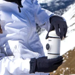 WACACO Nanopresso Tragbare Espressomaschine, Mit Nanopresso-Etui, Upgrade-Version Von Minipresso, Reisekaffeemaschine, Kaffee-To-Go, Manuell Betrieben, Weiß, Nachhaltig -Bosch Verkäufe 2367198c884b6abb03de1d472de3f10a