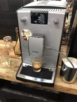 NIVONA - NICR 769 - Silver Line - Kaffeevollautomat + 1 Kg Kaffee GRATIS! -Bosch Verkäufe 3eb8eb09f8e7b350166fc248bae6e4a4