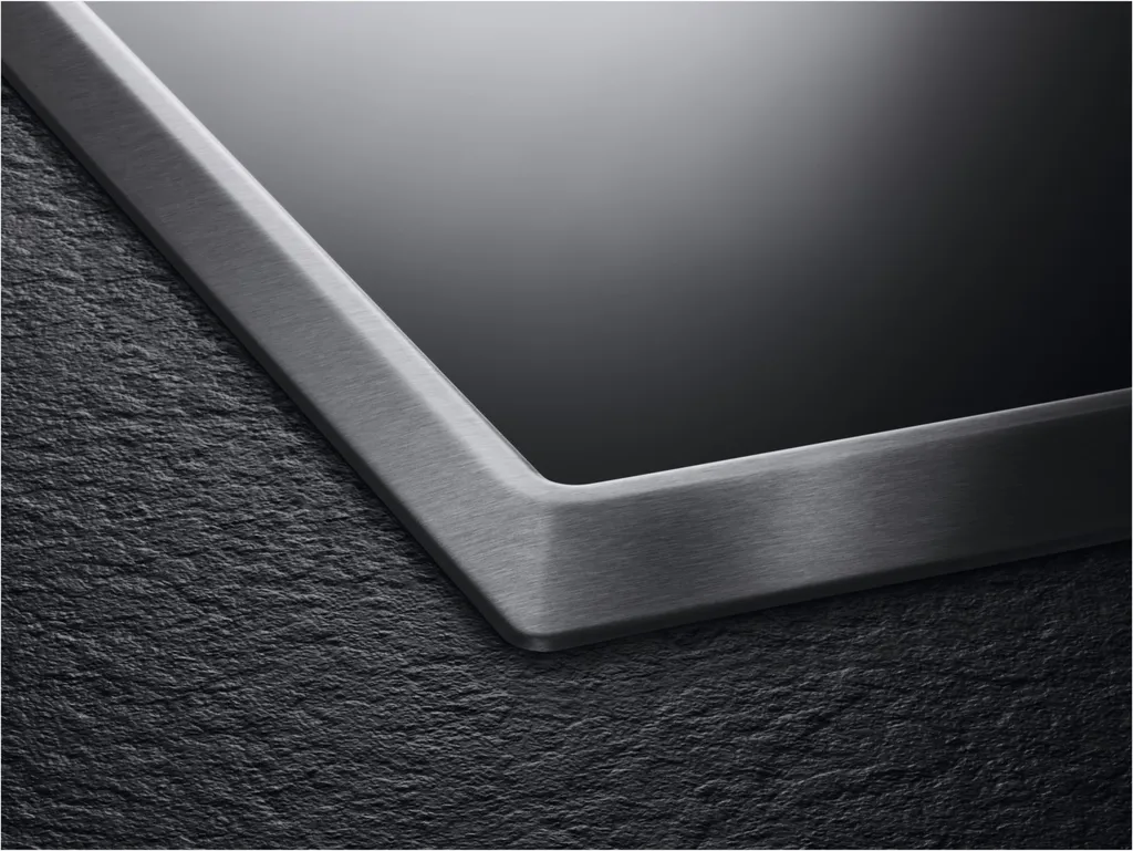 AEG IKE86683XB Autark-Induktionskochfeld ActivETouch Hob2Hood 6 Kochzonen 4 AEG IKE86683XB Autark-Induktionskochfeld ActivETouch Hob2Hood 6 Kochzonen – Bild 2