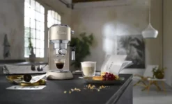 De'Longhi Delonghi Kaffeemaschine Dedica Metallics EC785.BG Pumpendruck 15 Bar, Eingebauter Milchaufschäumer, Manuell, 1300 W, Beige -Bosch Verkäufe 50e895cc1ebab00ce8b754124cd7701d