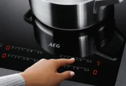 AEG - IKB84431XB - Einbau-Induktions-Kochfeld - 80 Cm 20 AEG - IKB84431XB - Einbau-Induktions-Kochfeld - 80 Cm -Bosch Verkäufe 771db00491044186deaac0da691c443a