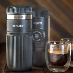 WACACO Nanopresso Barista Kit, Zubehör Für Die Tragbare Espressomaschine Nanopresso. Doppelter Espresso, Lungo 15 WACACO Nanopresso Barista Kit, Zubehör Für Die Tragbare Espressomaschine Nanopresso. Doppelter Espresso, Lungo -Bosch Verkäufe a2680b412d5ec522133c0bfdf8180a5e