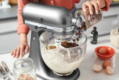 KitchenAid 4,8 L 5KSM175 Artisan Küchenmaschine Set 4 Gemüseschneider+Fleischwolf+Spritzgebäckvors, Farbe:Liebesapfelrot 26 KitchenAid 4,8 L 5KSM175 Artisan Küchenmaschine Set 4 Gemüseschneider+Fleischwolf+Spritzgebäckvors, Farbe:Liebesapfelrot -Bosch Verkäufe c91b6155e6743f65cca211d0b9ad31d6