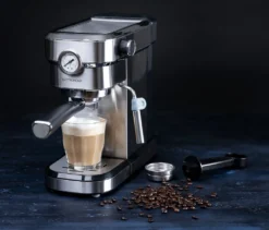 GASTRONOMA 18110001 Espressomaschine Baristo. Siebträgermaschine Mit 15 Bar Druck Und Milchaufschäumer